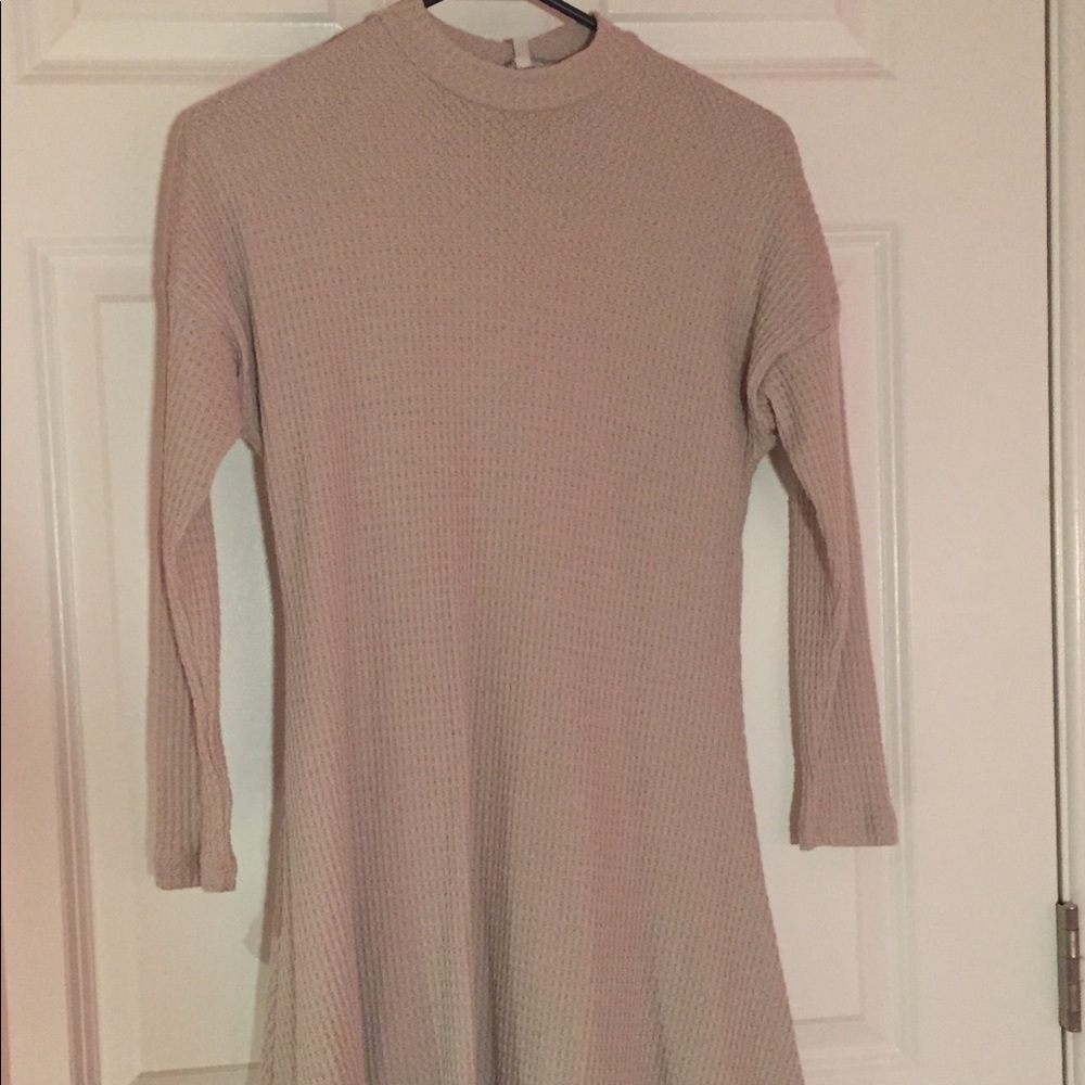 Nude dress for winter/cold weather